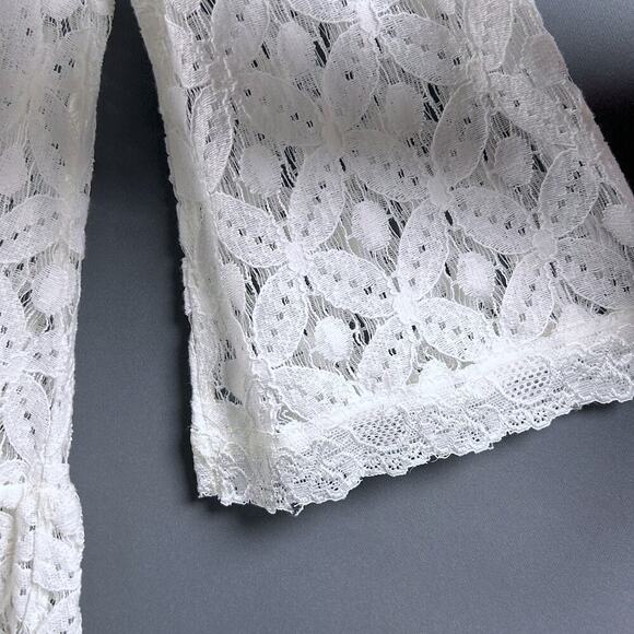 Coastal Cowgirl Delicate Babydoll Lace Daisies Bell Sleeve Boho Chic Women MED - Picture 4 of 9